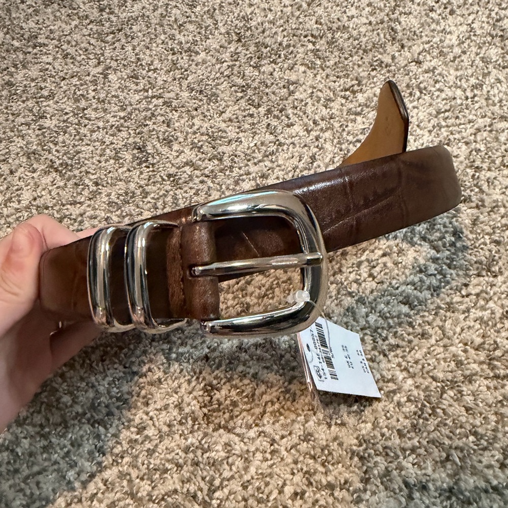 NWT A&F Modern Essential Embossed Crocodile Leather Belt in Brown - S/M - Picture 4 of 5